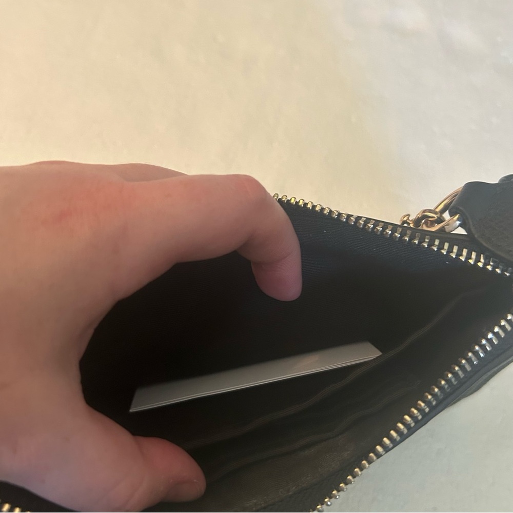 Coach NWT leveled leather large wristlet with chain clutch black gold - Picture 16 of 16